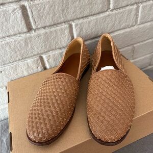 Nisolo - Women’s Woven Tan Loafers